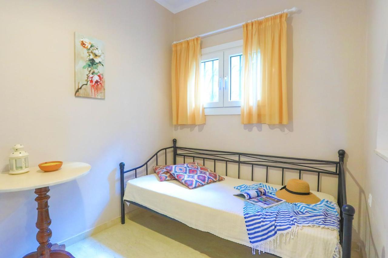 Villa Valentina Peritheia ภายนอก รูปภาพ
