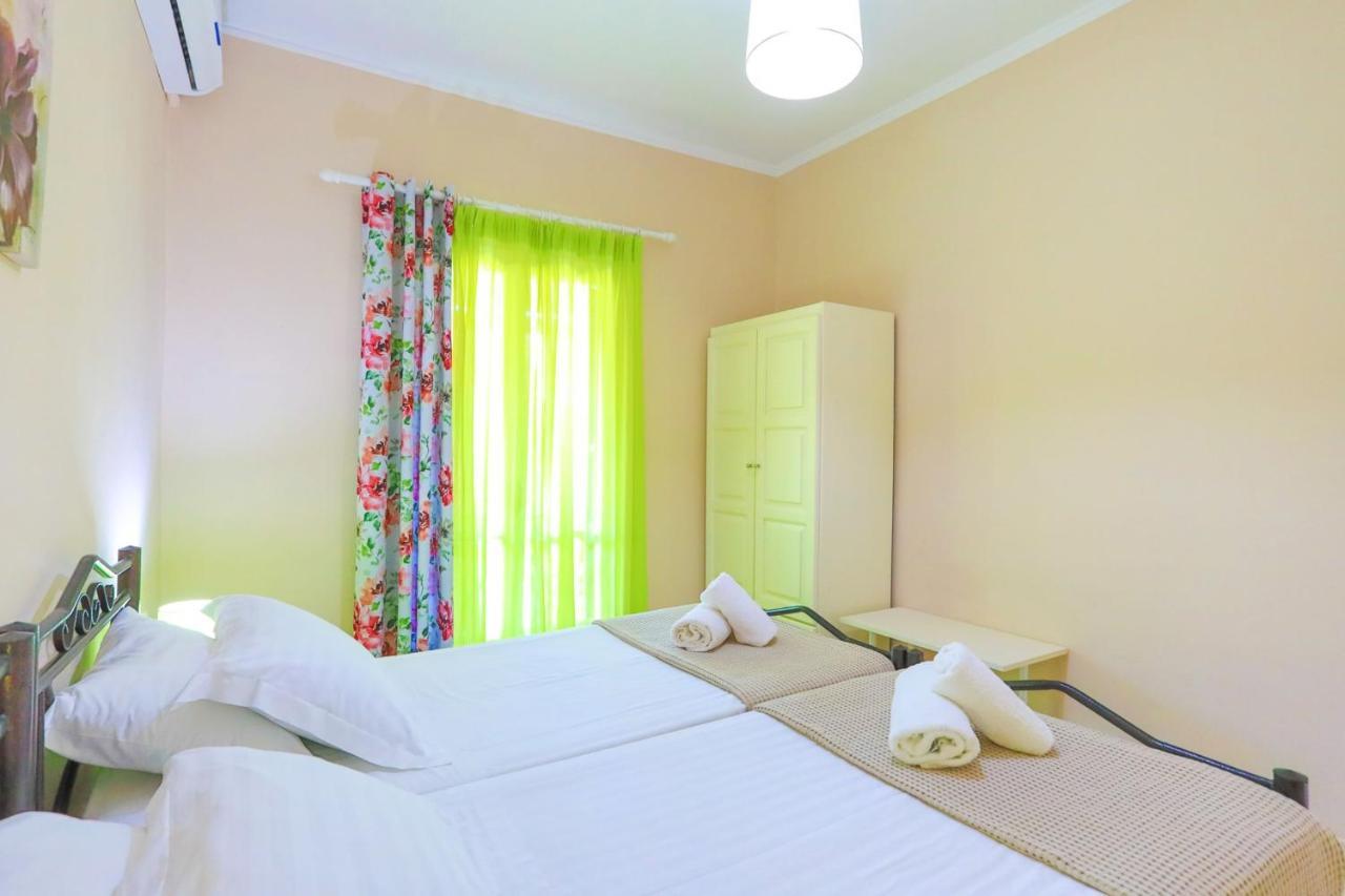 Villa Valentina Peritheia ภายนอก รูปภาพ