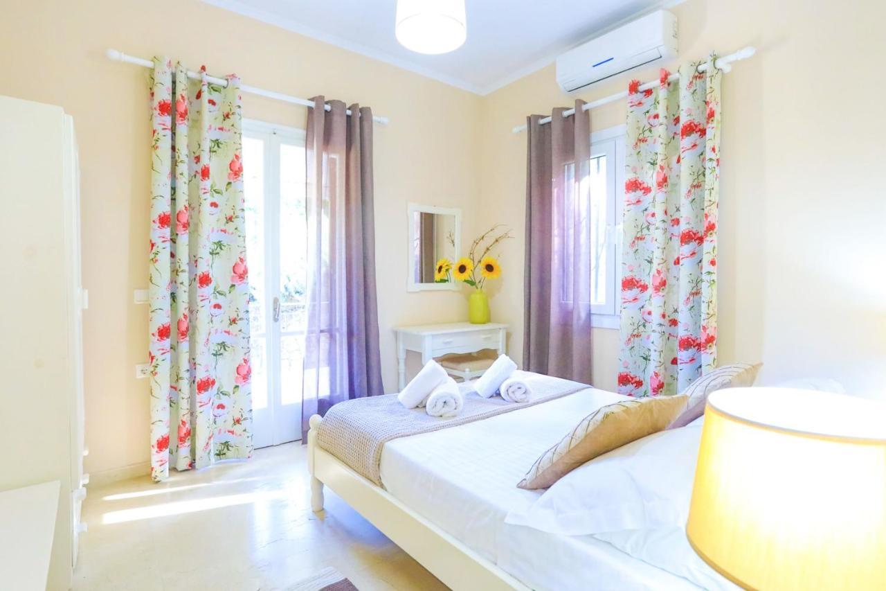 Villa Valentina Peritheia ภายนอก รูปภาพ